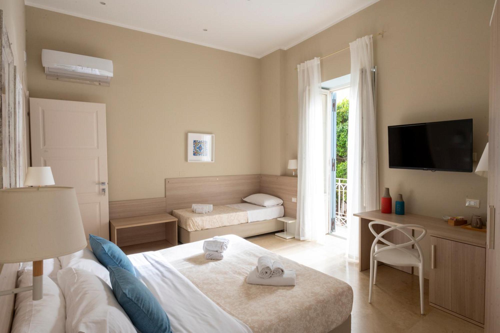 Le Mura - Charme Rooms Trapani Cameră foto